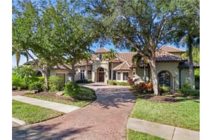 1265 Canterbury Dr, Fort Myers