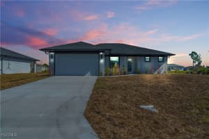 341 Pyramid Ave, Lehigh Acres