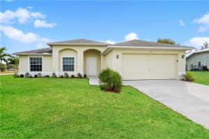 229 7th Place, Cape Coral, FL 33909 - MLS#2026003841