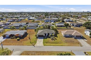 110 39th Street, Cape Coral, FL 33904 - MLS#2026003909