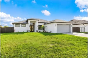1015 8th Court, Cape Coral, FL 33991 - MLS#2026004039