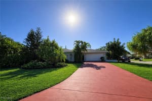 1010 43rd Terrace, Cape Coral, FL 33904 - MLS#2026004065