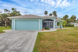 1469 Franklin Ln, North Port