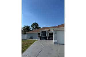 5562 Burr Street, Lehigh Acres, FL 33971 - MLS#2026004258