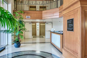 2104 1st Street, Fort Myers, FL 33901 - MLS#2026004310