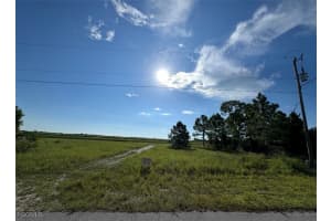 1053 Naples Avenue, Lehigh Acres, FL 33974 - MLS#2026004342