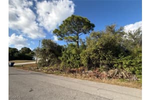 3118 28th Street, Lehigh Acres, FL 33976 - MLS#2026004430