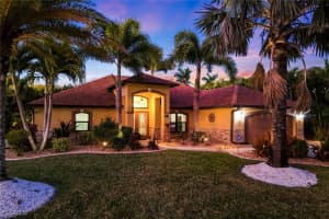 1513 43rd Lane, Cape Coral, FL 33914 - MLS#2026004524