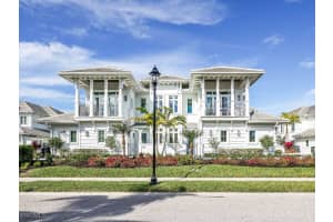 3285 Dorado Ln 102, Naples