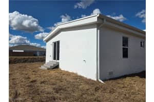 2615 32nd Street, Lehigh Acres, FL 33976 - MLS#2026004600