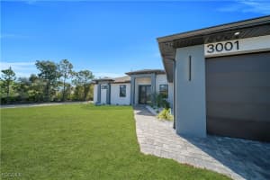 3001 41st Street, Lehigh Acres, FL 33971 - MLS#2026004667