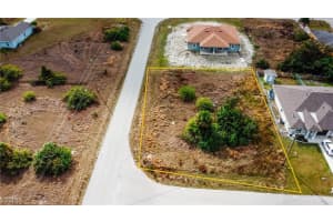 364 Poplar Street, Lehigh Acres, FL 33974 - MLS#2026004687