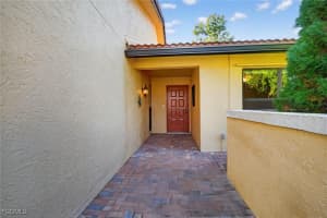 5365 Governors Drive, Fort Myers, FL 33907 - MLS#2026004775