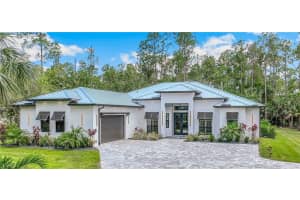 4348 6th Ave Se, Naples