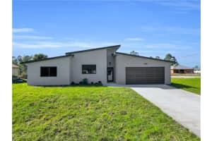 1011 State Ave, Lehigh Acres