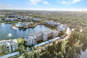 16555 Lake Circle Drive, Fort Myers, FL 33908 - MLS#2026004880