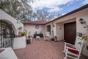 5702 Sandpiper Place, Fort Myers, FL 33919 - MLS#2026004892