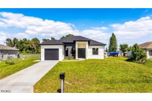 329 Ranier Avenue, Lehigh Acres, FL 33974 - MLS#2026004933