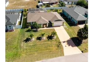 409 7th Place, Cape Coral, FL 33993 - MLS#2026004935