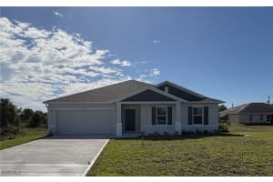 3919 22nd Street, Lehigh Acres, FL 33971 - MLS#2026004966