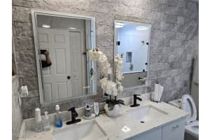 2224 1st Place, Cape Coral, FL 33993 - MLS#2026004998