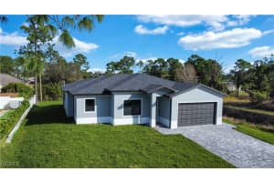 5200 5th Street, Lehigh Acres, FL 33971 - MLS#2026005009