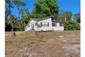 7580 McDaniel Drive, North Fort Myers, FL 33917 - MLS#2026005037