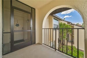 8475 Charter Club Circle, Fort Myers, FL 33919 - MLS#2026005074