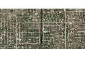 820 Bajo Avenue, Lehigh Acres, FL 33974 - MLS#2026005083