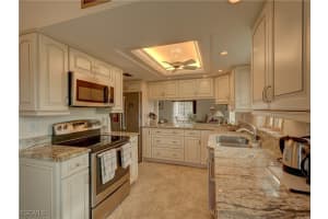 4511 Bay Beach Lane, Fort Myers Beach, FL 33931 - MLS#2026005159