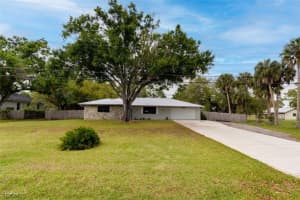 15581 Old Olga Road, Alva, FL 33920 - MLS#2026005199