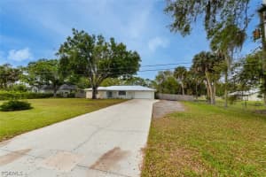 15581 Old Olga Road, Alva, FL 33920 - MLS#2026005199