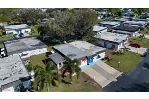 13 Hamlin Court, Lehigh Acres, FL 33936 - MLS#2026005209