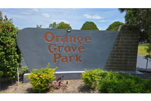 13 Hamlin Court, Lehigh Acres, FL 33936 - MLS#2026005209