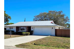 17070 Wayzata Court, North Fort Myers, FL 33917 - MLS#2026005211