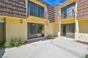 1563 Park Meadows Drive, Fort Myers, FL 33907 - MLS#2026005229