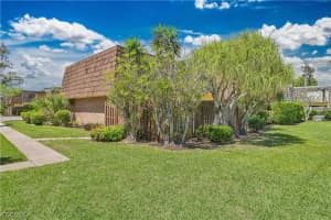 1563 Park Meadows Drive, Fort Myers, FL 33907 - MLS#2026005229