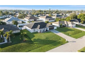 328 19th Terrace, Cape Coral, FL 33991 - MLS#2026005239