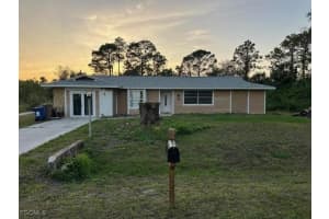 405 Calvin Ave, Lehigh Acres