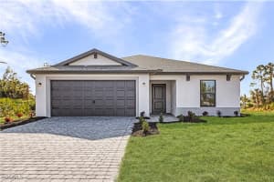 722 Kari Cir, Lehigh Acres
