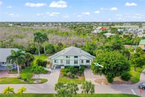 984 Greenwood Court, Sanibel, FL 33957 - MLS#2026005397