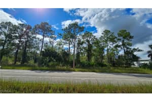 240 Genoa Avenue, Lehigh Acres, FL 33974 - MLS#2026005404