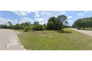 818 SENTINELA Boulevard, Lehigh Acres, FL 33974 - MLS#2026005443