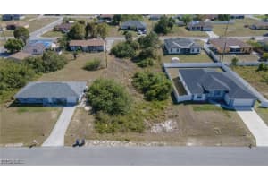 5305 6th Street, Lehigh Acres, FL 33971 - MLS#2026005500