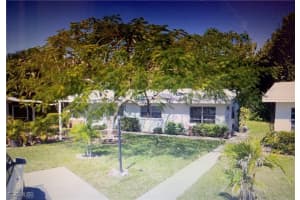 815 Courtington Lane, Fort Myers, FL 33919 - MLS#2026005601