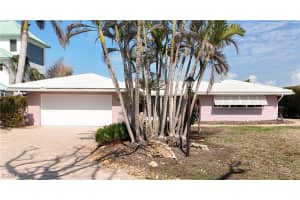 5650 Williams Drive, Fort Myers Beach, FL 33931 - MLS#2026005626