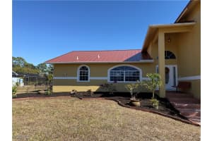 17236 Castleview Drive, North Fort Myers, FL 33917 - MLS#2026005627