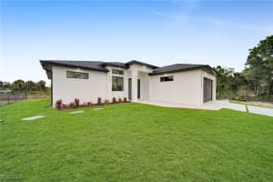 3230 58th Street, Lehigh Acres, FL 33971 - MLS#2026005633