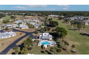 4 Greens Circle, Lehigh Acres, FL 33936 - MLS#2026005641