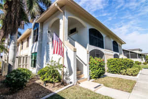 13199 Whitehaven Lane, Fort Myers, FL 33966 - MLS#2026005656